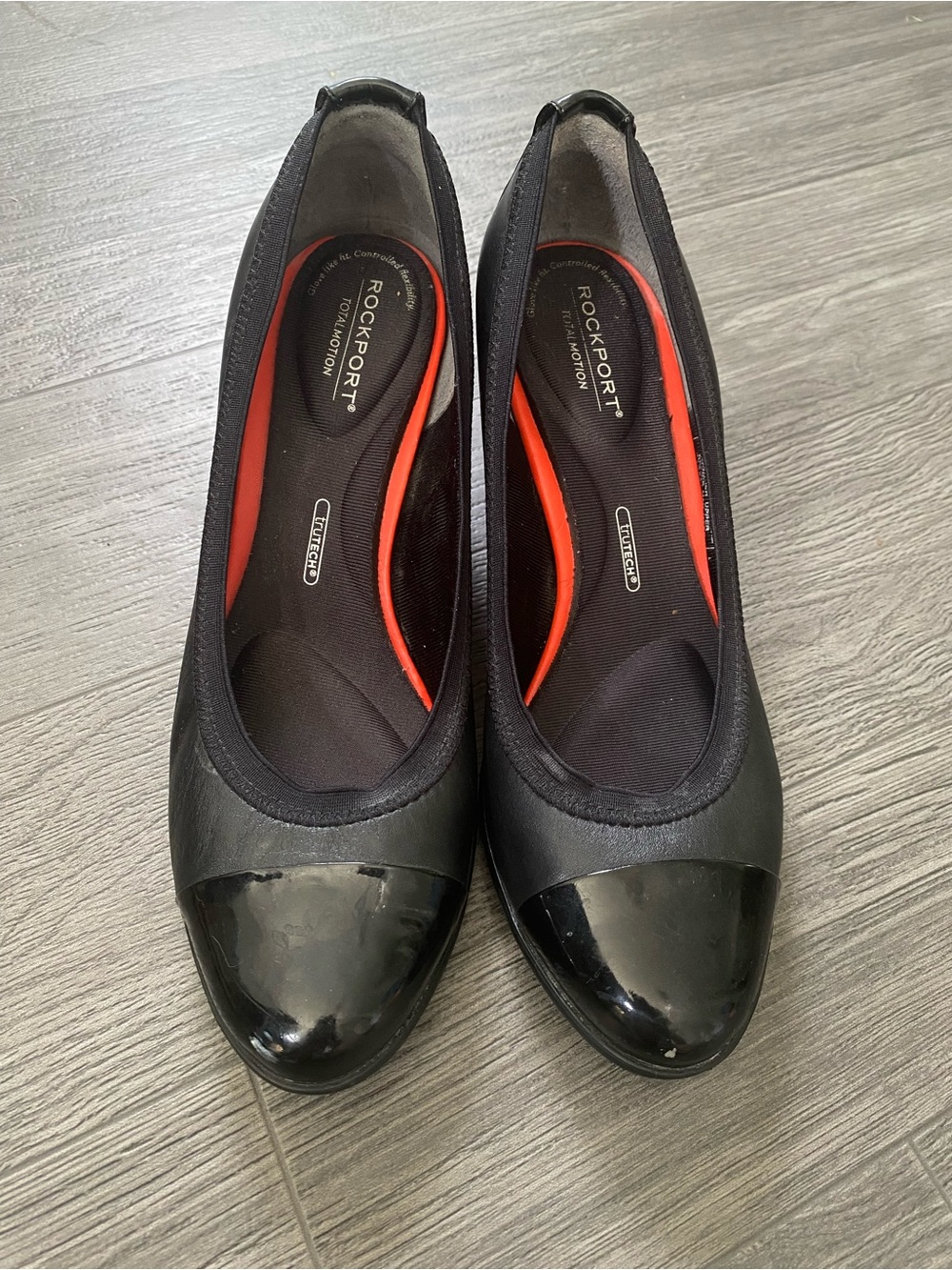 Rockport Total Motion Melora Cap Toe Block Heel Pumps Black Leather